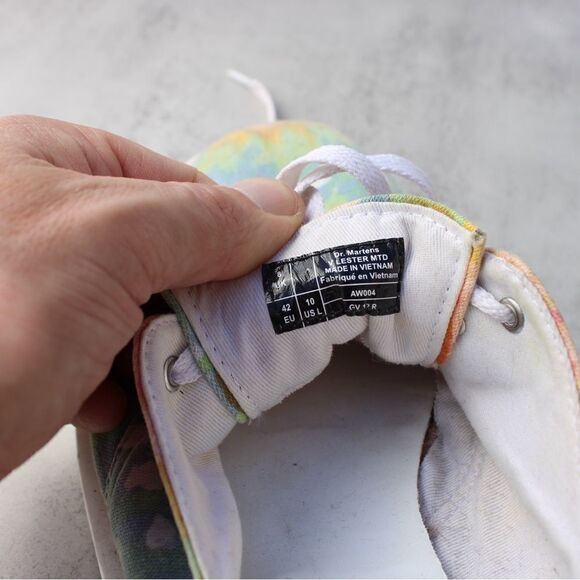 Dr. Martens Lester Tie-Tye Canvas Derby Sneaker Size 10 - Picture 3 of 7